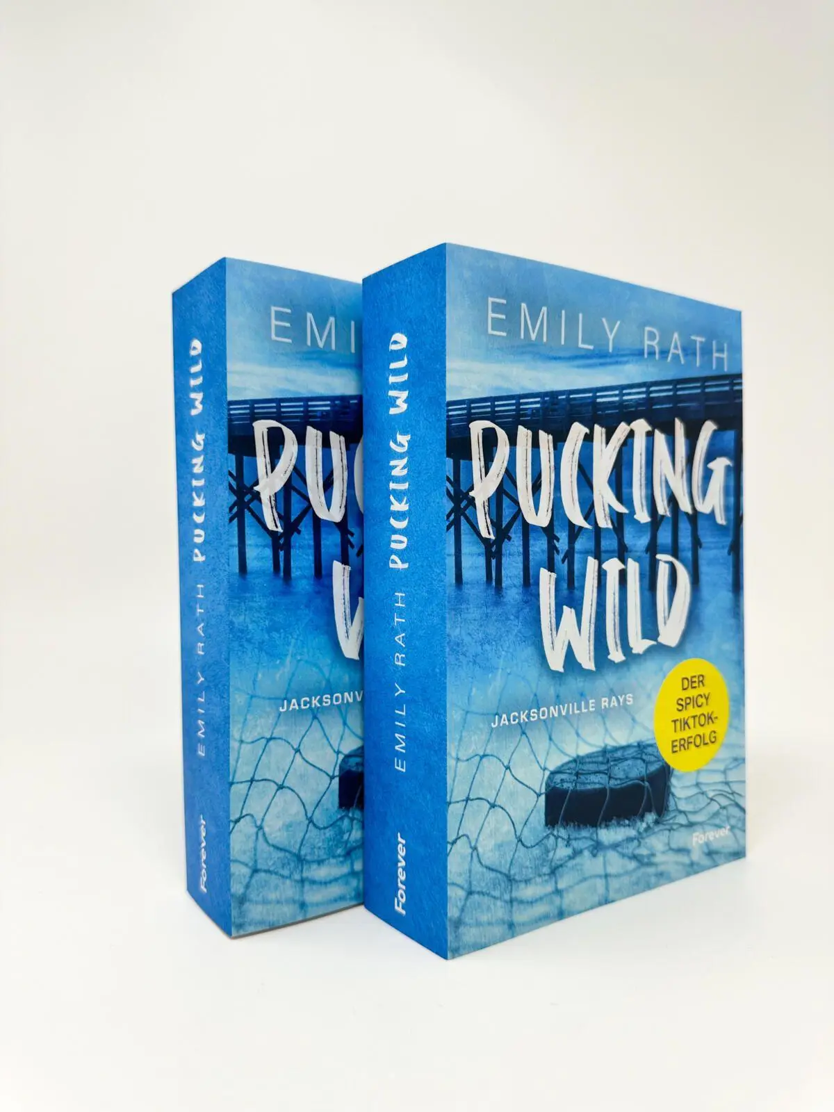 Bild: 9783989780651 | Pucking Wild | Emily Rath | Taschenbuch | 608 S. | Deutsch | 2026