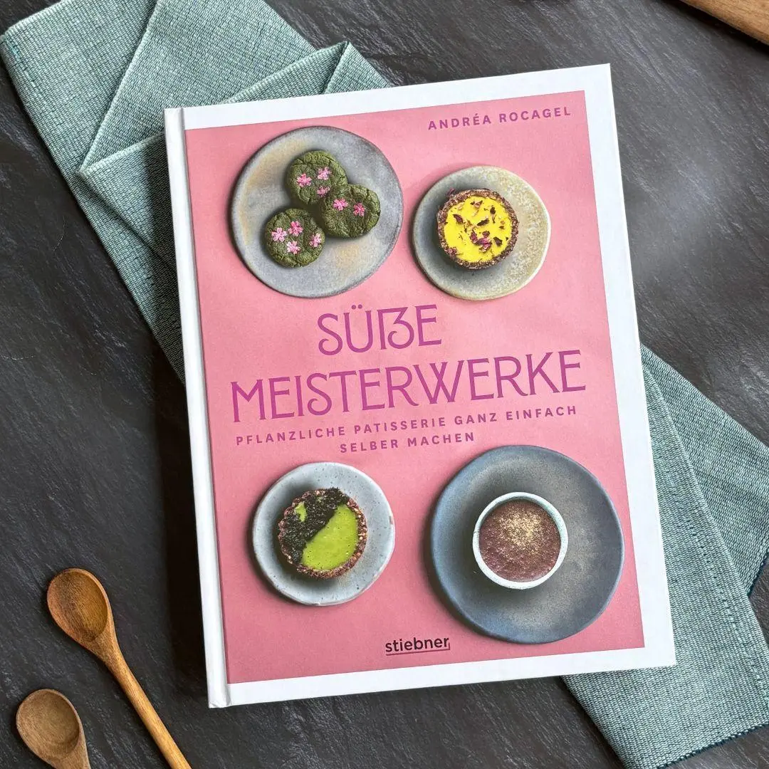 Bild: 9783830710851 | Süße Meisterwerke | Andréa Rocagel | Buch | 250 S. | Deutsch | 2025