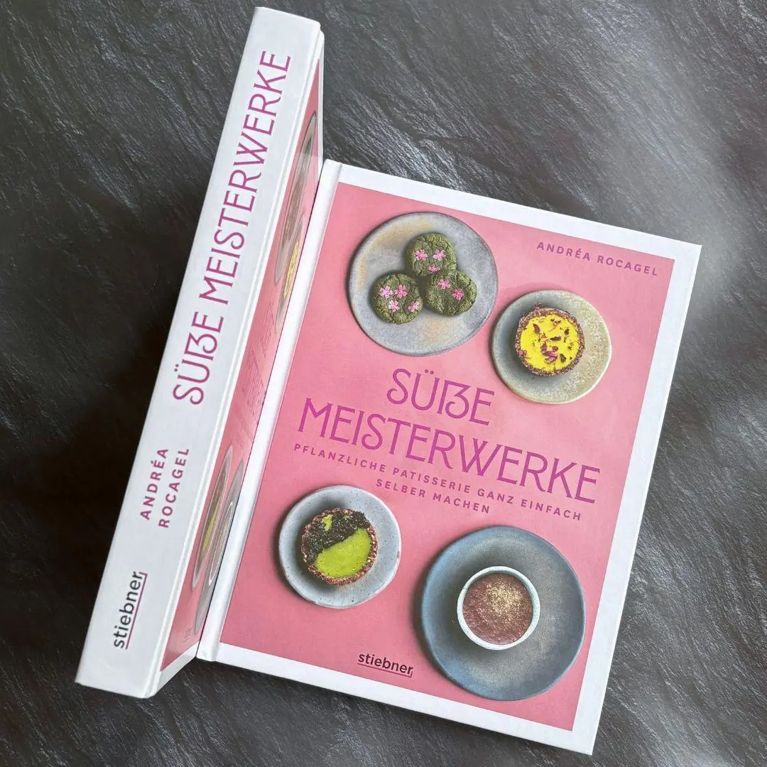 Bild: 9783830710851 | Süße Meisterwerke | Andréa Rocagel | Buch | 250 S. | Deutsch | 2025