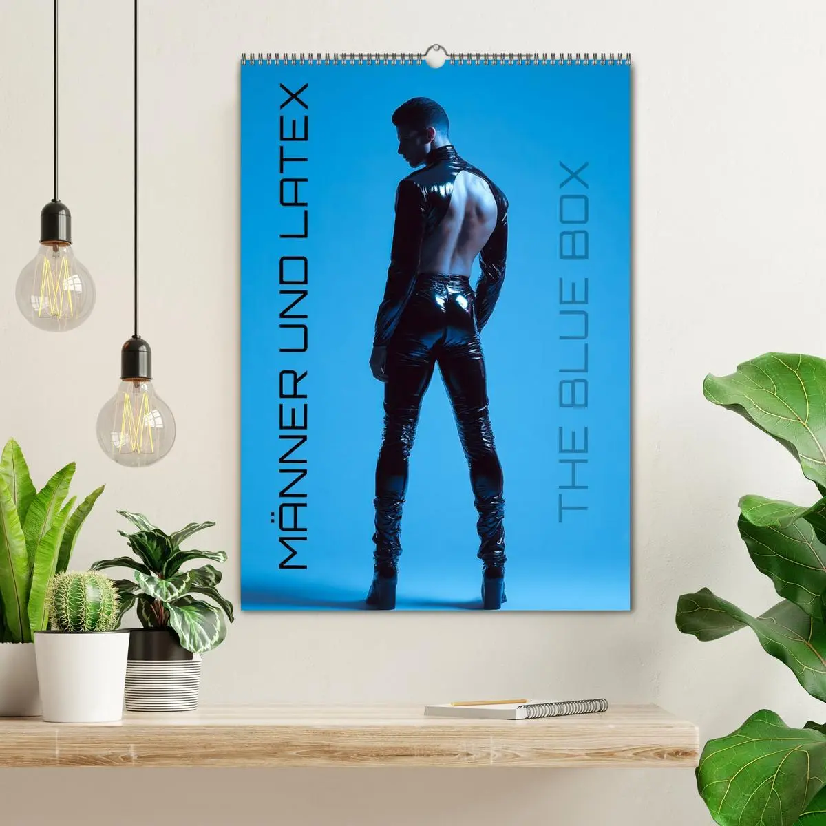 Bild: 9783516595451 | Männer und Latex (Wandkalender 2026 DIN A2 hoch), CALVENDO...