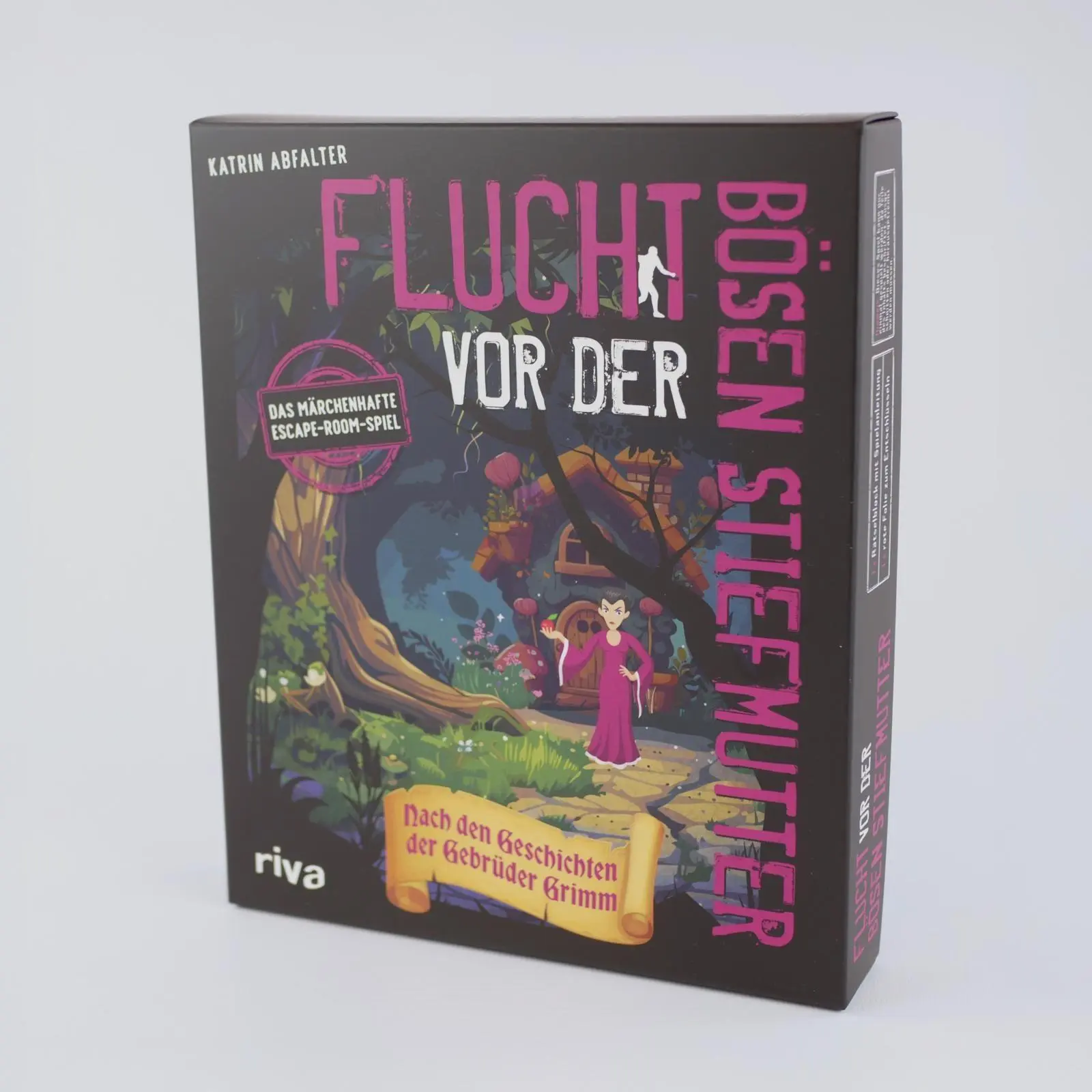 Bild: 9783742328151 | Flucht vor der bösen Stiefmutter | Katrin Abfalter | Spiel | 128 S.
