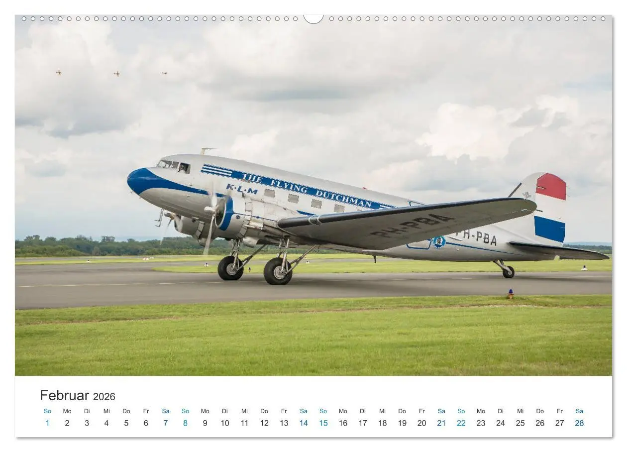Bild: 9783516209051 | AVIATION CLASSICS seen by custompix.de (Wandkalender 2026 DIN A2...