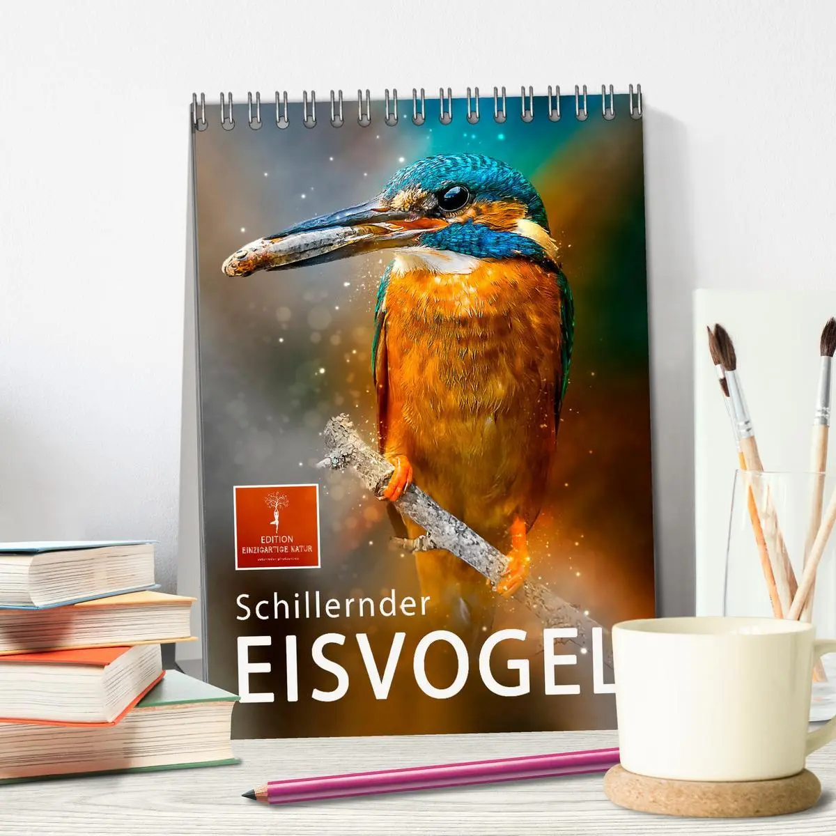 Bild: 9783516359251 | Schillernder Eisvogel (Tischkalender 2026 DIN A5 hoch), CALVENDO...