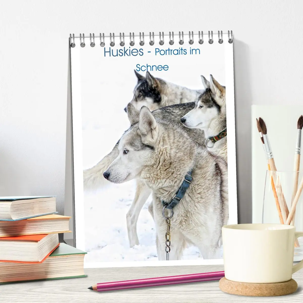 Bild: 9783516429251 | Huskies - Portraits im Schnee (Tischkalender 2026 DIN A5 hoch),...