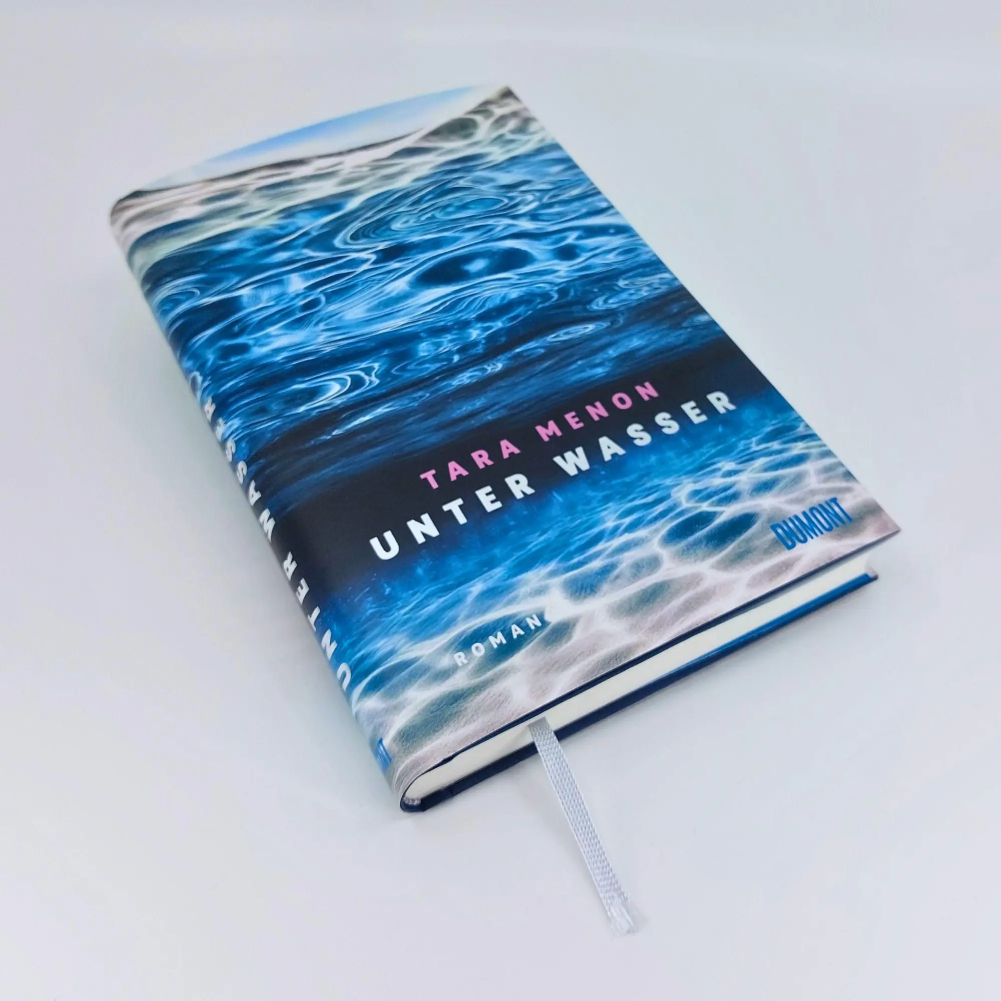 Bild: 9783755800552 | Unter Wasser | Roman | Tara Menon | Buch | 208 S. | Deutsch | 2026