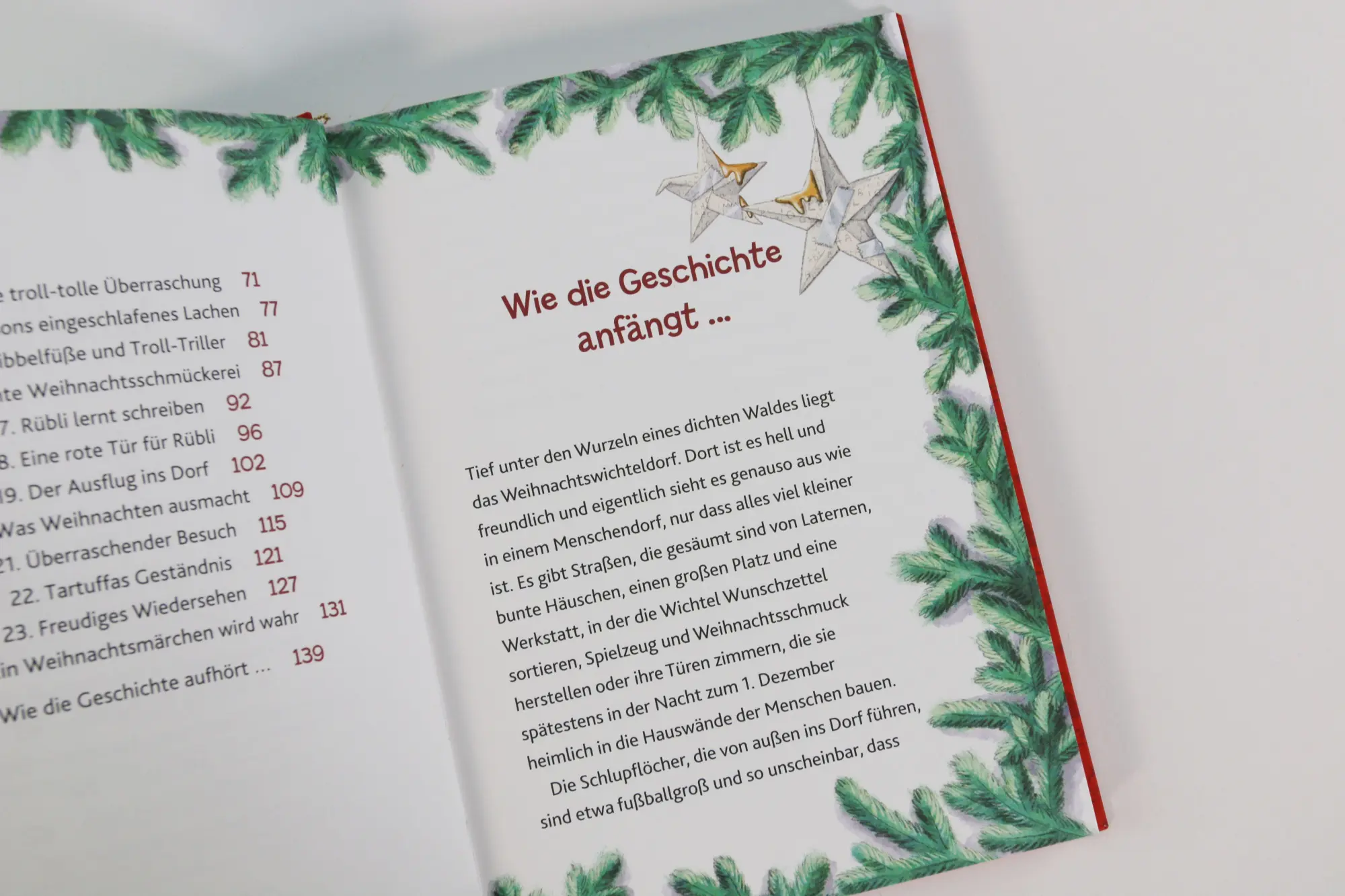 Bild: 9783743220652 | Na toll, ein Weihnachtstroll (Weihnachtstroll, Band 1) | Annette Moser