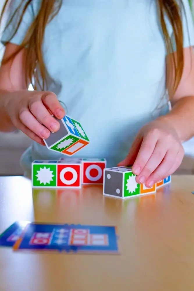 Bild: 842710002352 | FOXMIND - Crazy Cubes | Spiel | Deutsch | 2025 | FoxMind