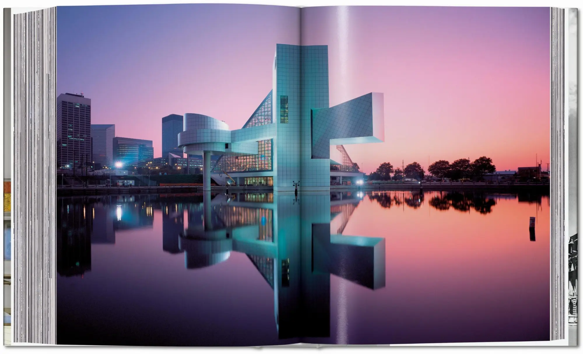 Bild: 9783836583152 | Moderne Architektur A-Z | TASCHEN | Buch | GER, Hardcover | 672 S.