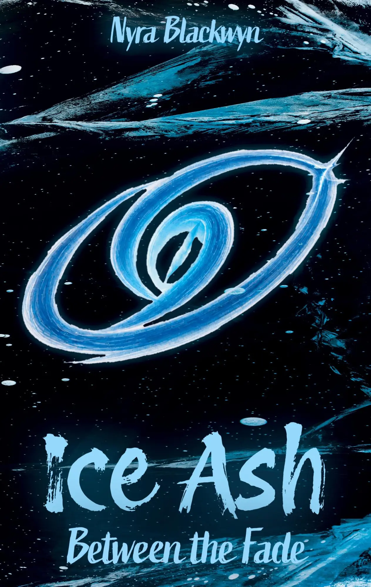 Cover: 9783696363352 | Ice Ash | Between the Fade | Nyra Blackwyn | Taschenbuch | 408 S.