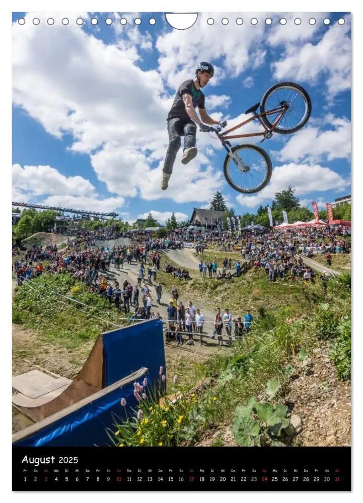 Bild: 9783457053652 | Slopestyle Extrembiking (Wandkalender 2025 DIN A4 hoch), CALVENDO...