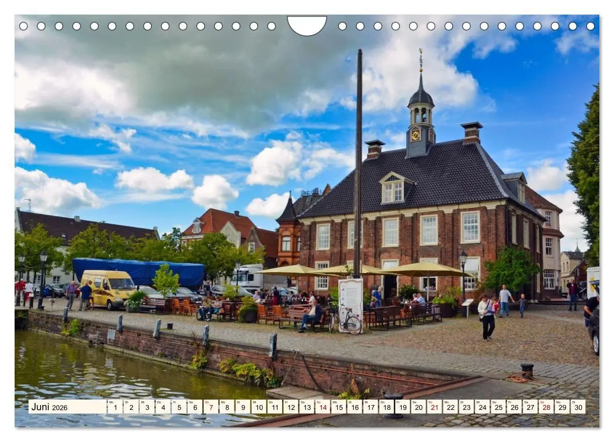 Bild: 9783516656152 | Charmante Stadt - LEER (Wandkalender 2026 DIN A4 quer), CALVENDO...