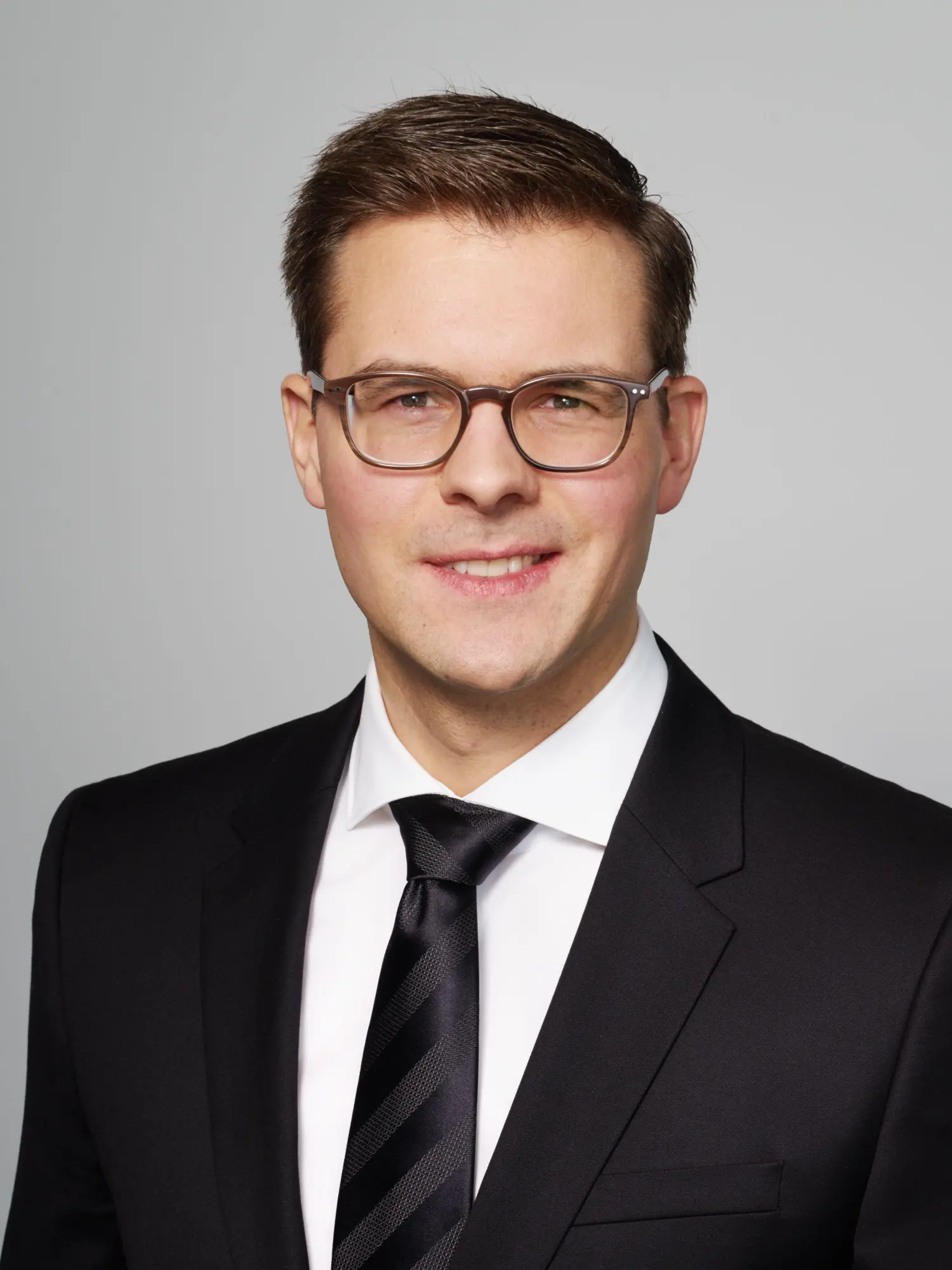 Autor: 9783727230653 | Vergütungen bei Gesellschaften, deren Aktien an einer Börse kotiert...