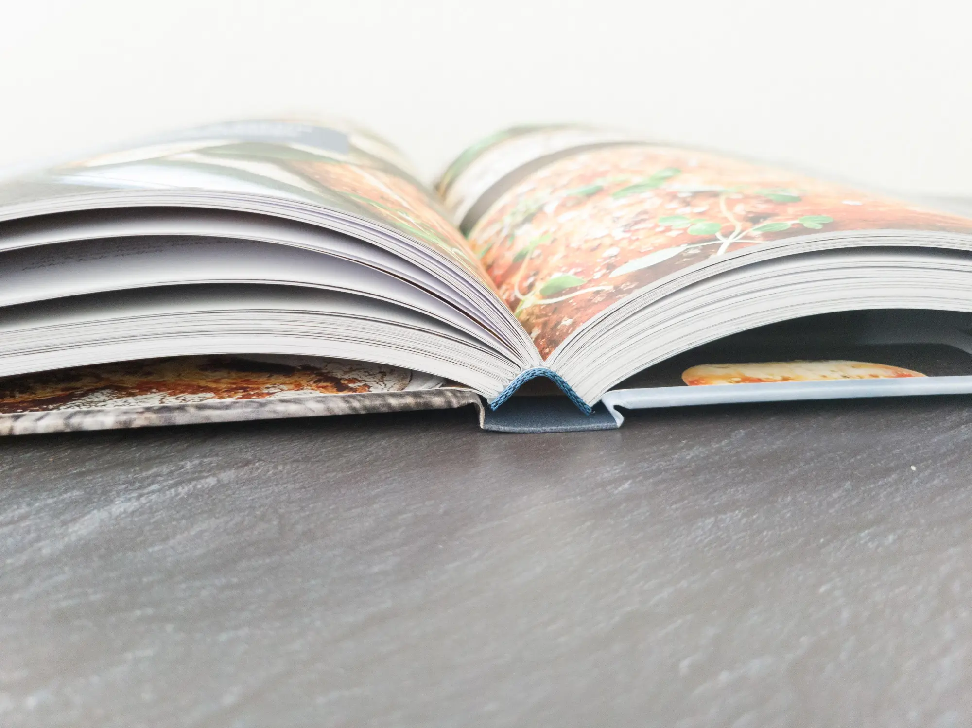 Bild: 9783830710653 | Zimtschnecke und Dinkelbrot | Ina-Janine Johnsen | Buch | 248 S.