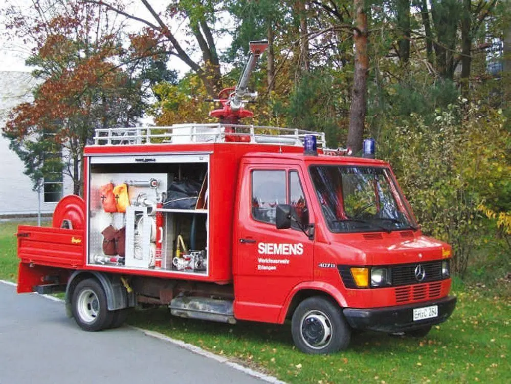 Bild: 9783751611053 | Feuerwehr Erlangen | Josef Klug | Buch | 160 S. | Deutsch | 2023