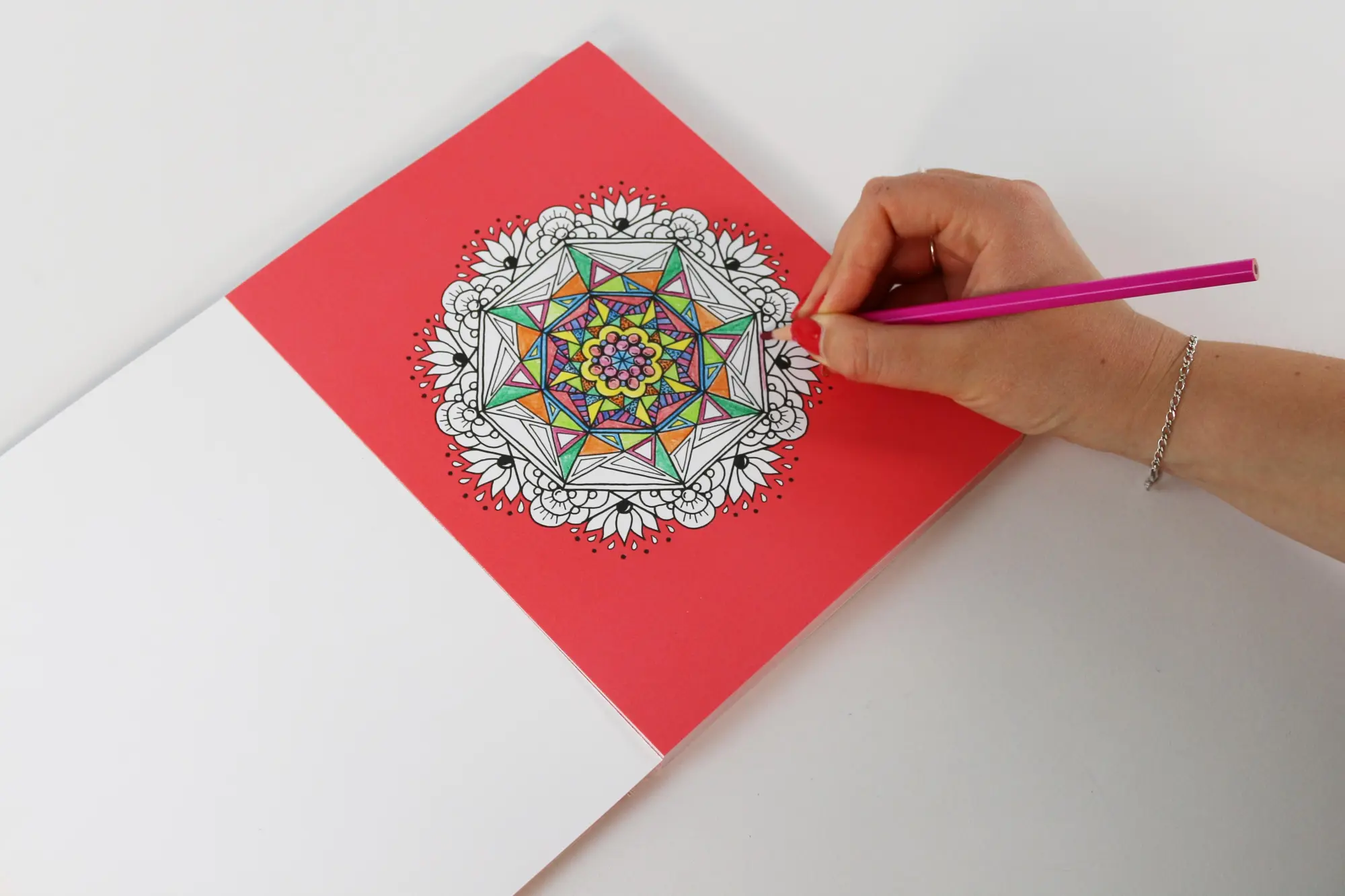 Bild: 9783743221253 | Harmonie und Entspannung mit Mandalas | Taschenbuch | 120 S. | Deutsch