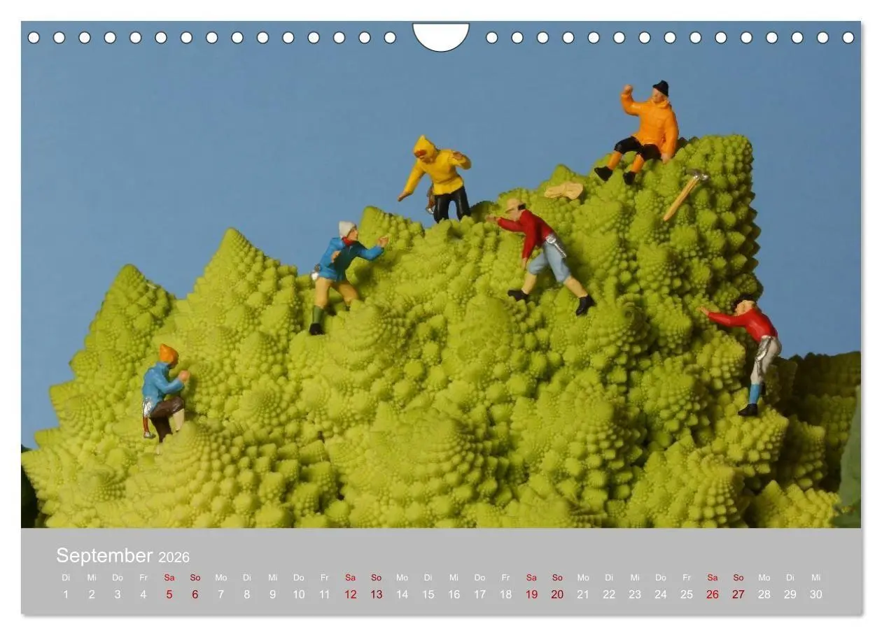 Bild: 9783516692853 | Das zweite Leben von Miniatur-Figuren (Wandkalender 2026 DIN A4...
