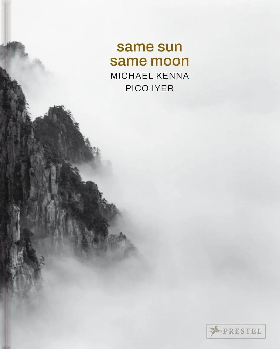 Cover: 9783791394053 | Michael Kenna, Pico Iyer: Same Sun Same Moon | Michael Kenna (u. a.)
