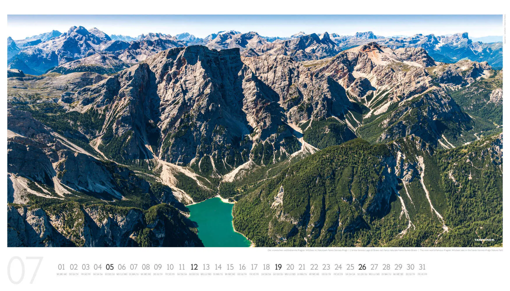 Bild: 9791280864253 | Luftbildkalender Dolomiten 2026 | Athesia-Tappeiner Verlag | Kalender