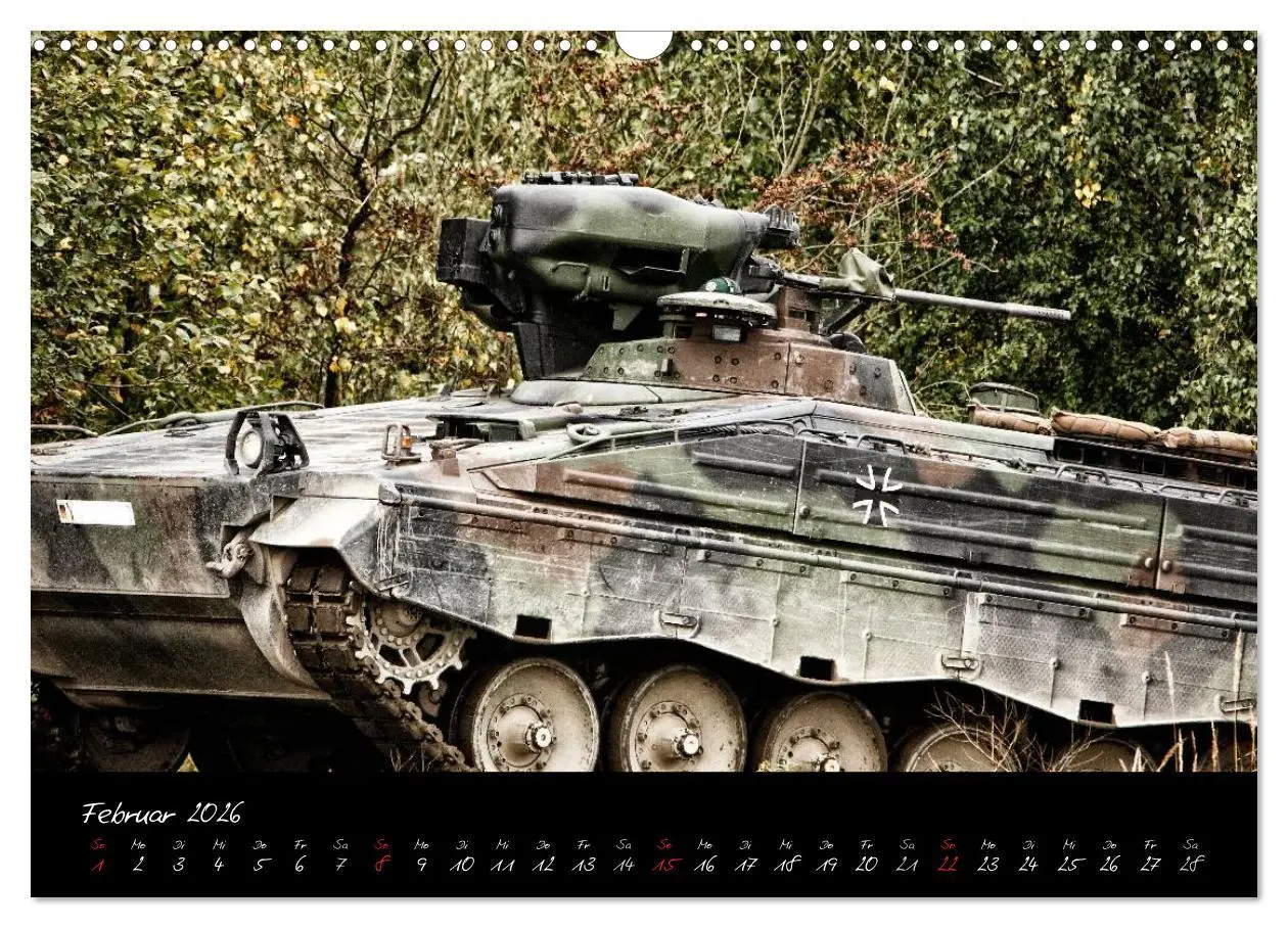 Bild: 9783516204353 | Schützenpanzer Marder (Wandkalender 2026 DIN A3 quer), CALVENDO...
