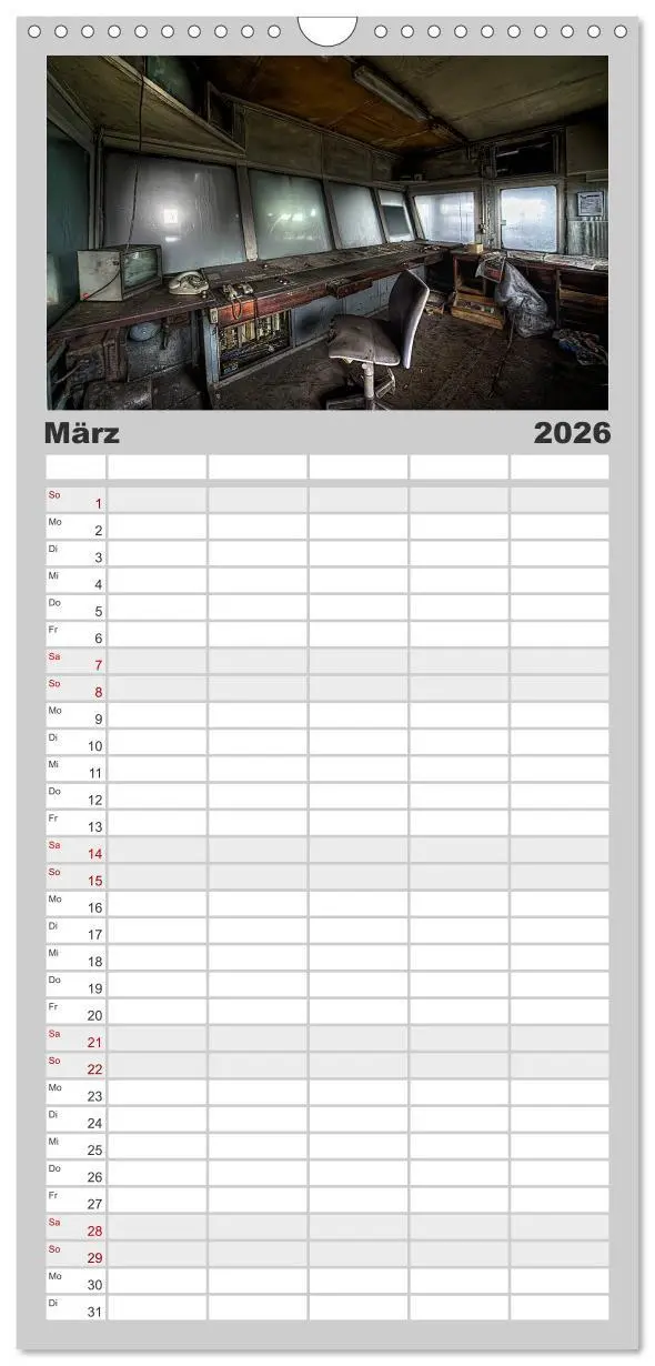 Bild: 9783516514353 | Familienplaner 2026 - Geheimnisvolle Orte - Lost Places mit 5...