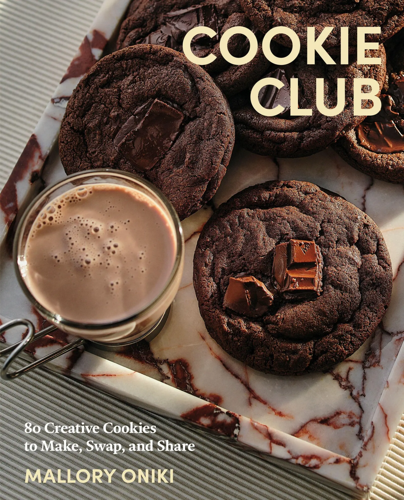 Cover: 9780593965153 | Cookie Club | 80 Creative Cookies to Make, Swap, and Share | Oniki