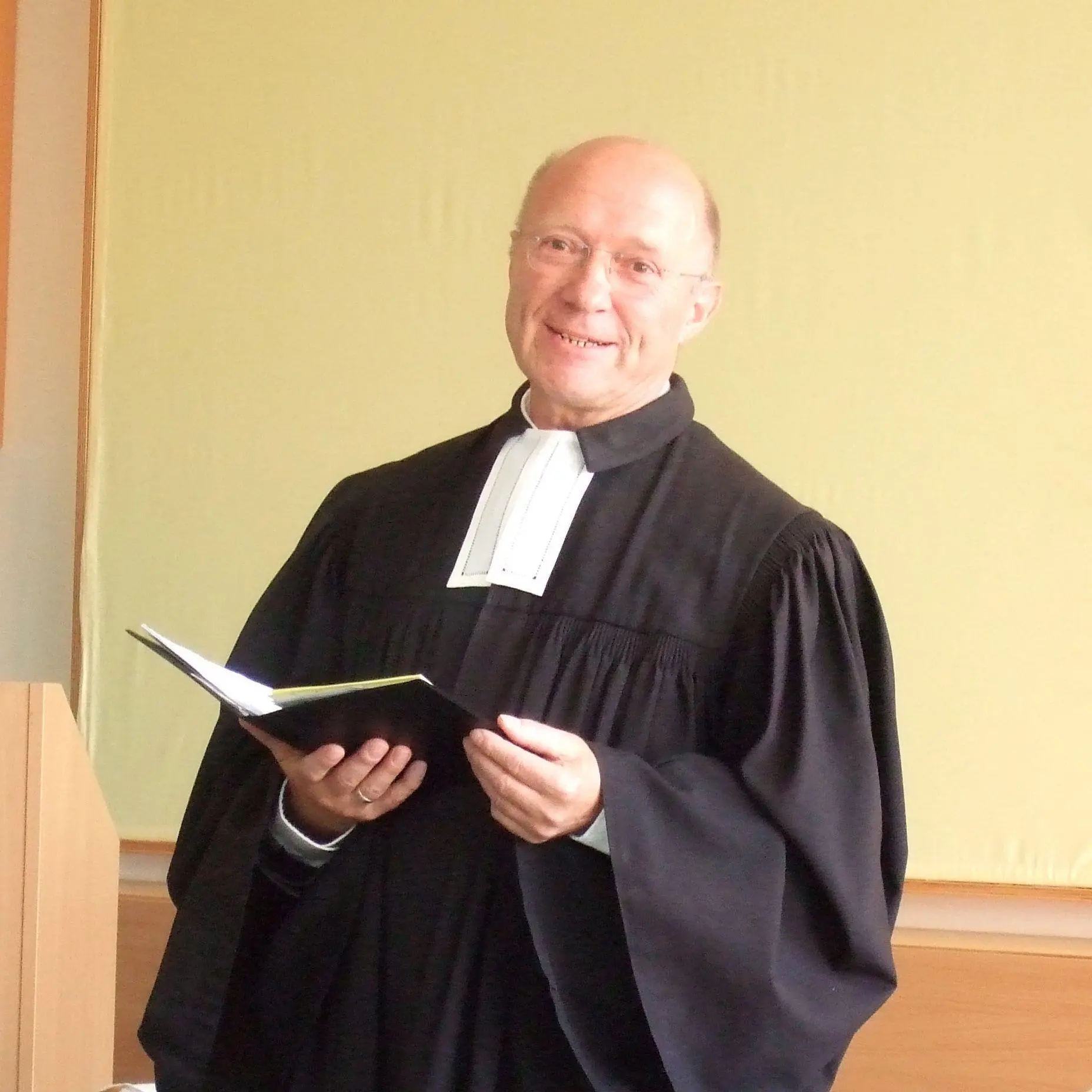 Autor: 9783347765153 | Mein Leben in Stufen und Ringen | Lebenserinnerungen eines Pfarrers