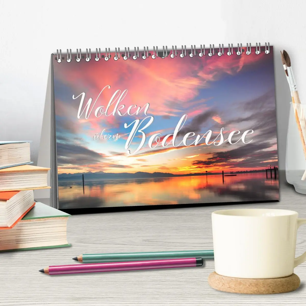 Bild: 9783457536353 | Wolken überm Bodensee (Tischkalender 2026 DIN A5 quer), CALVENDO...