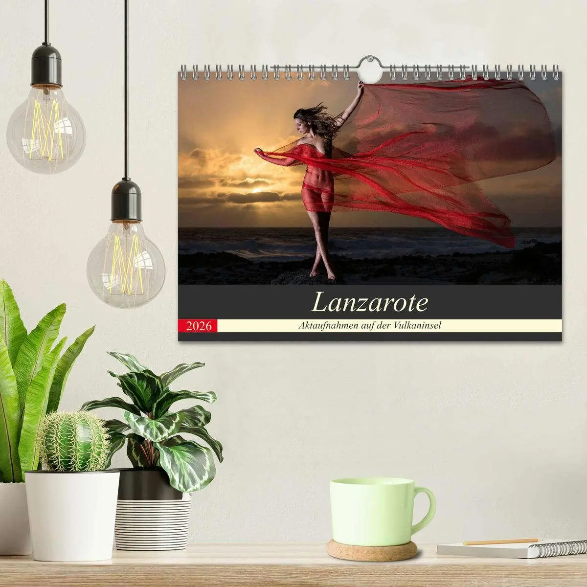 Bild: 9783457897553 | Lanzarote - Aktaufnahmen auf der Vulkaninsel (Wandkalender 2026 DIN...
