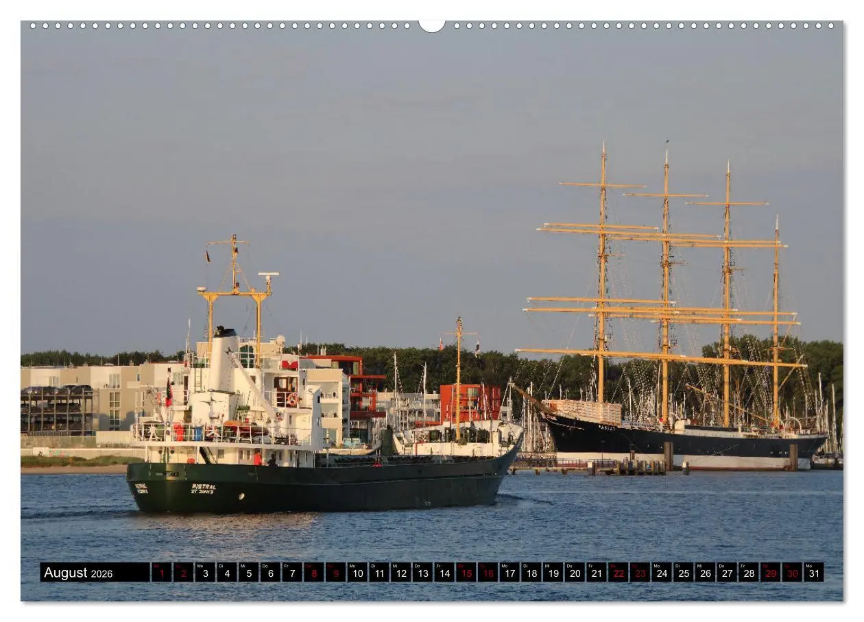 Bild: 9783457598153 | Shipspotting Travemünde (Wandkalender 2026 DIN A2 quer), CALVENDO...