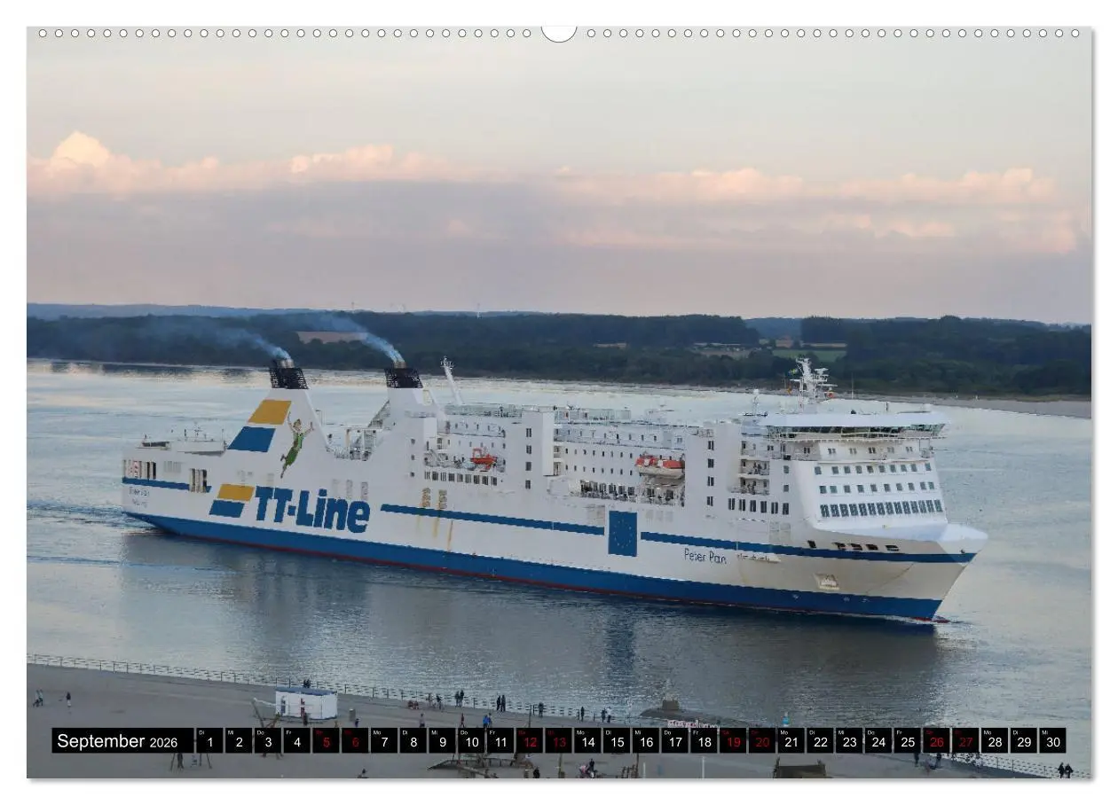 Bild: 9783457598153 | Shipspotting Travemünde (Wandkalender 2026 DIN A2 quer), CALVENDO...