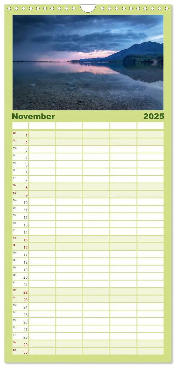Bild: 9783457108253 | Familienplaner 2025 - Berge und Seen - Die Perlen der Natur mit 5...