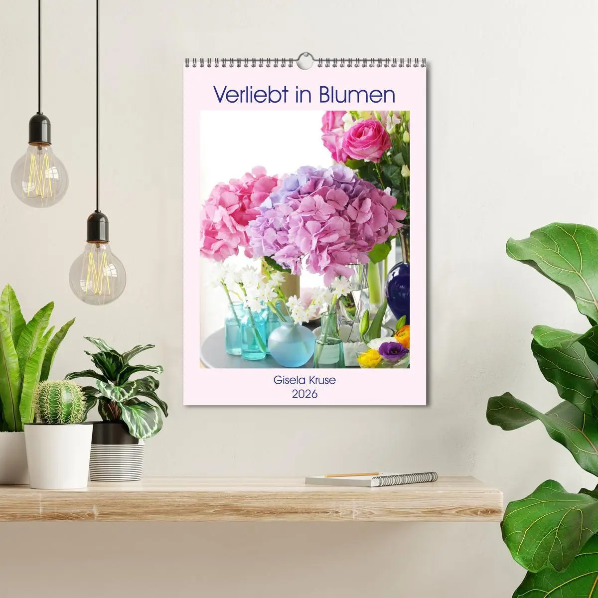 Bild: 9783516398953 | Verliebt in Blumen (Wandkalender 2026 DIN A3 hoch), CALVENDO...