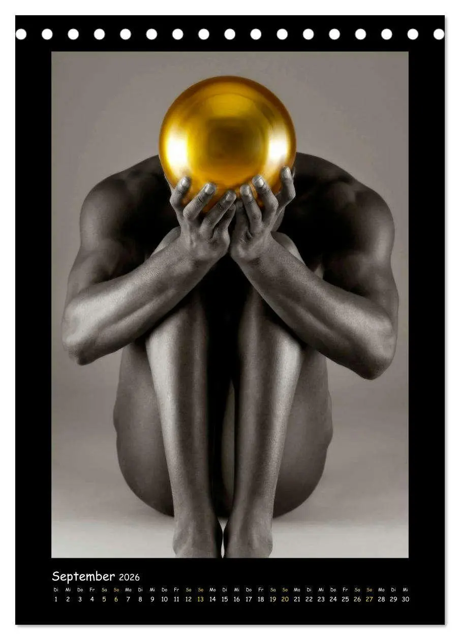 Bild: 9783516349153 | Golden Ball Männerakte exquisit (Tischkalender 2026 DIN A5 hoch),...