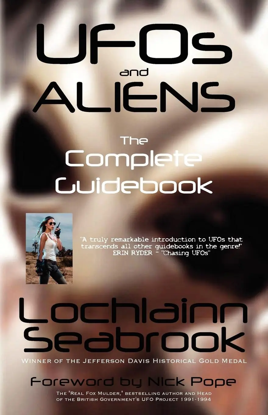 Cover: 9780982770054 | UFOs and Aliens | The Complete Guidebook | Lochlainn Seabrook | Buch