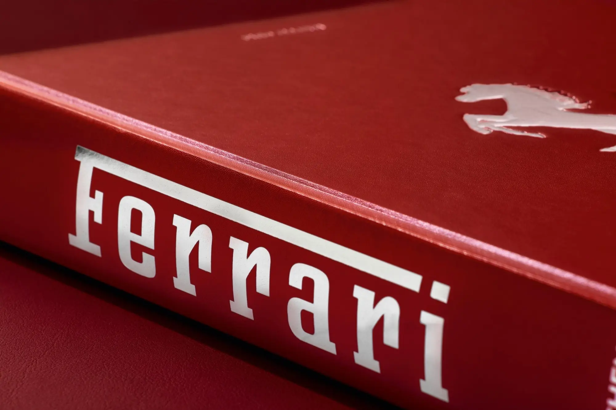 Bild: 9783754401354 | Ferrari | Pino Allievi | Buch | 688 S. | Englisch | 2025