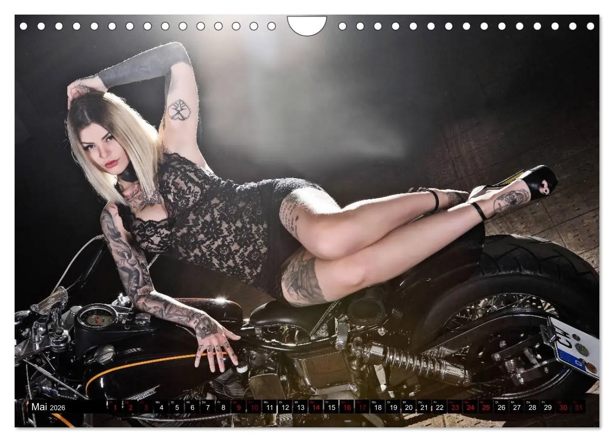 Bild: 9783457683354 | Motorräder und Sexy Girls (Wandkalender 2026 DIN A4 quer), CALVENDO...