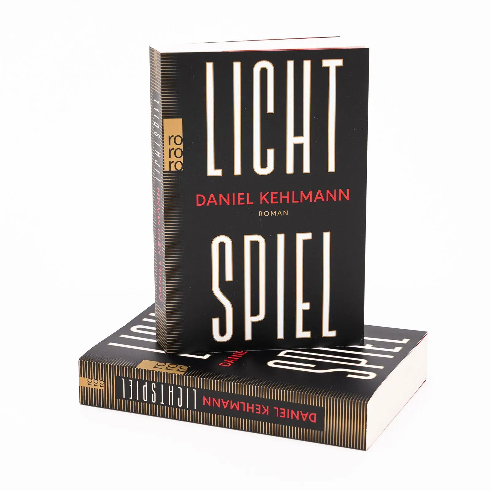 Bild: 9783499013454 | Lichtspiel | Roman Nominiert für den International Booker Prize 2026