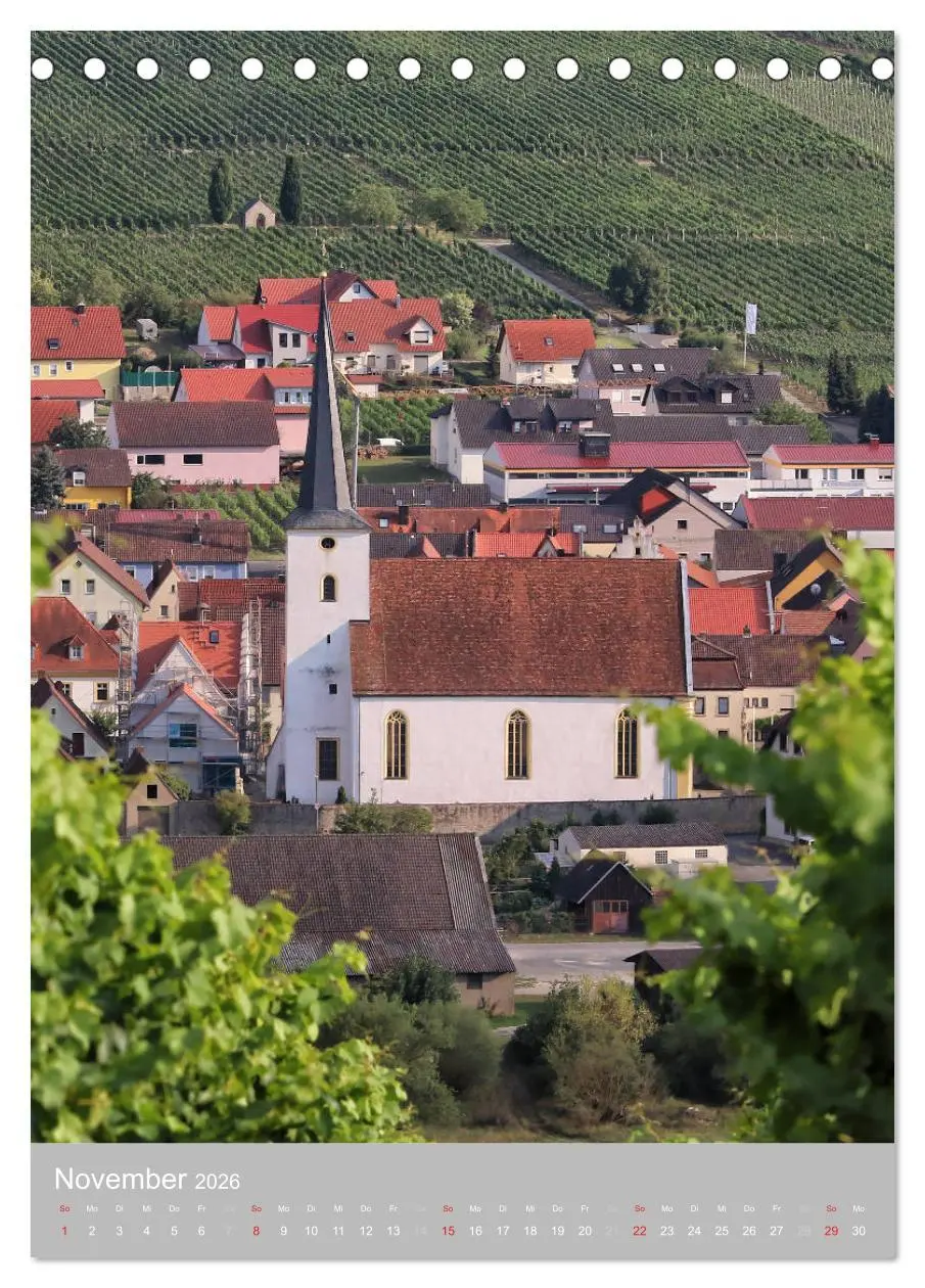Bild: 9783516424454 | Kirchentürme in Franken (Tischkalender 2026 DIN A5 hoch), CALVENDO...