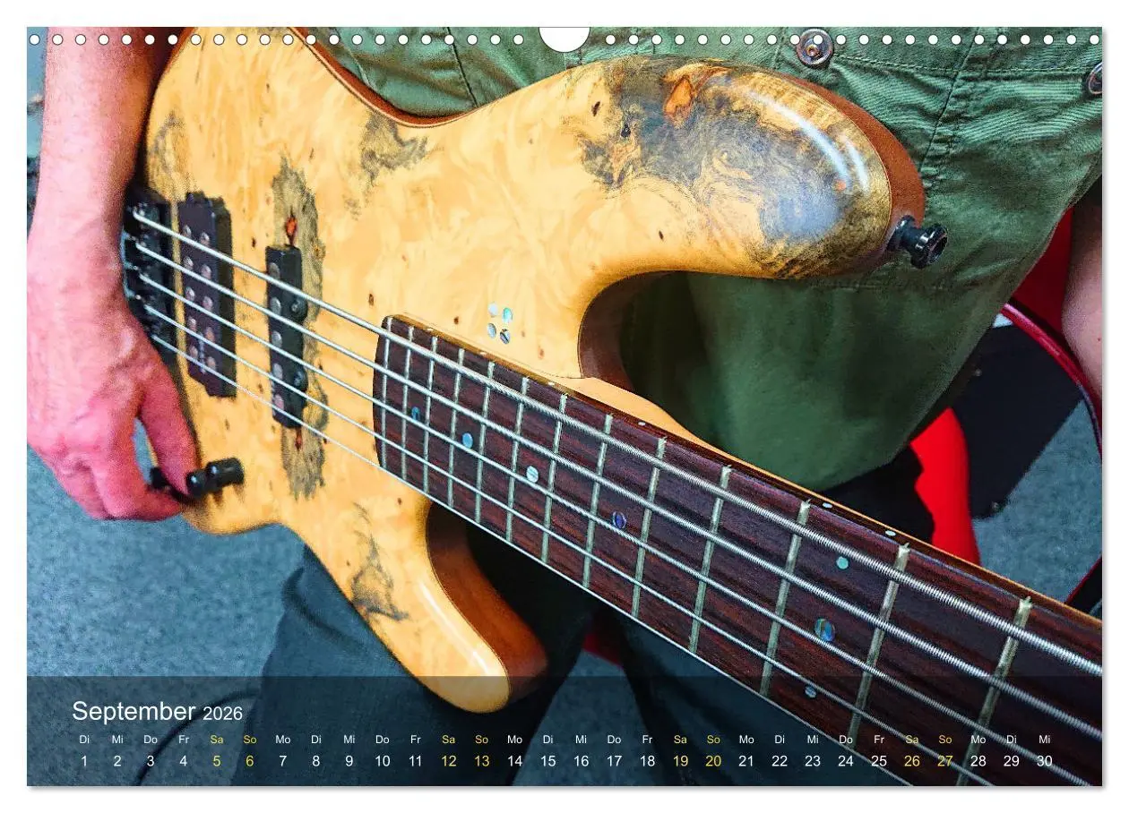 Bild: 9783457614754 | Bassgitarren im Fokus (Wandkalender 2026 DIN A3 quer), CALVENDO...
