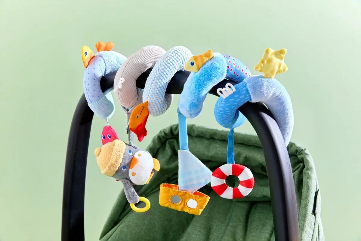 Bild: 4010168285054 | Mobile-Spirale Pingui | Jutta Neundorfer | 2012335001 | Deutsch | 2025