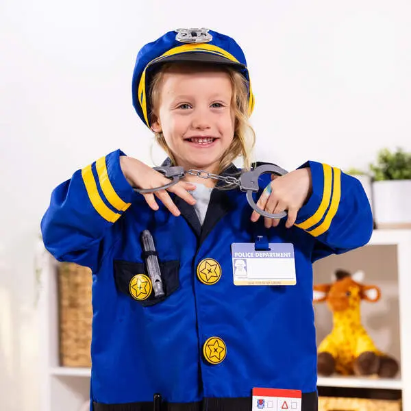 Bild: 681147005754 | MPP Polizei Kostüm | Karton | 57540 | Deutsch | 2025 | Spin Master