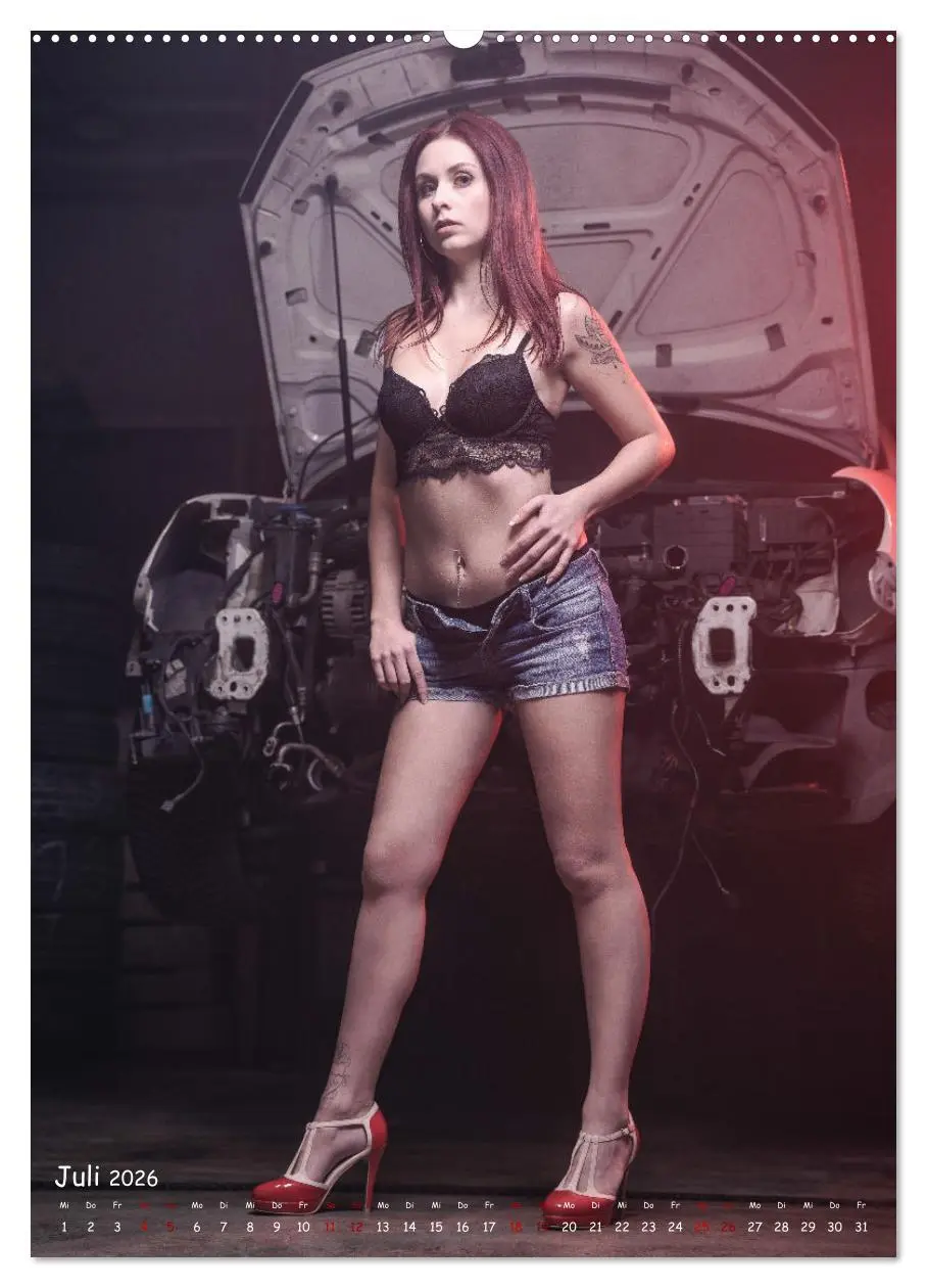 Bild: 9783516338454 | Werkstatt-Ladys (Wandkalender 2026 DIN A2 hoch), CALVENDO...