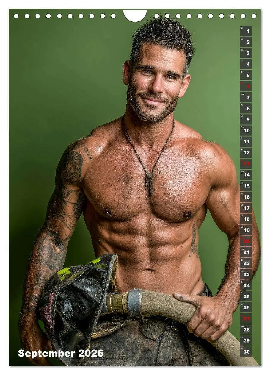 Bild: 9783516629354 | Lösch mich - Sexy Feuerwehrmänner fast nackt im Männerkalender...