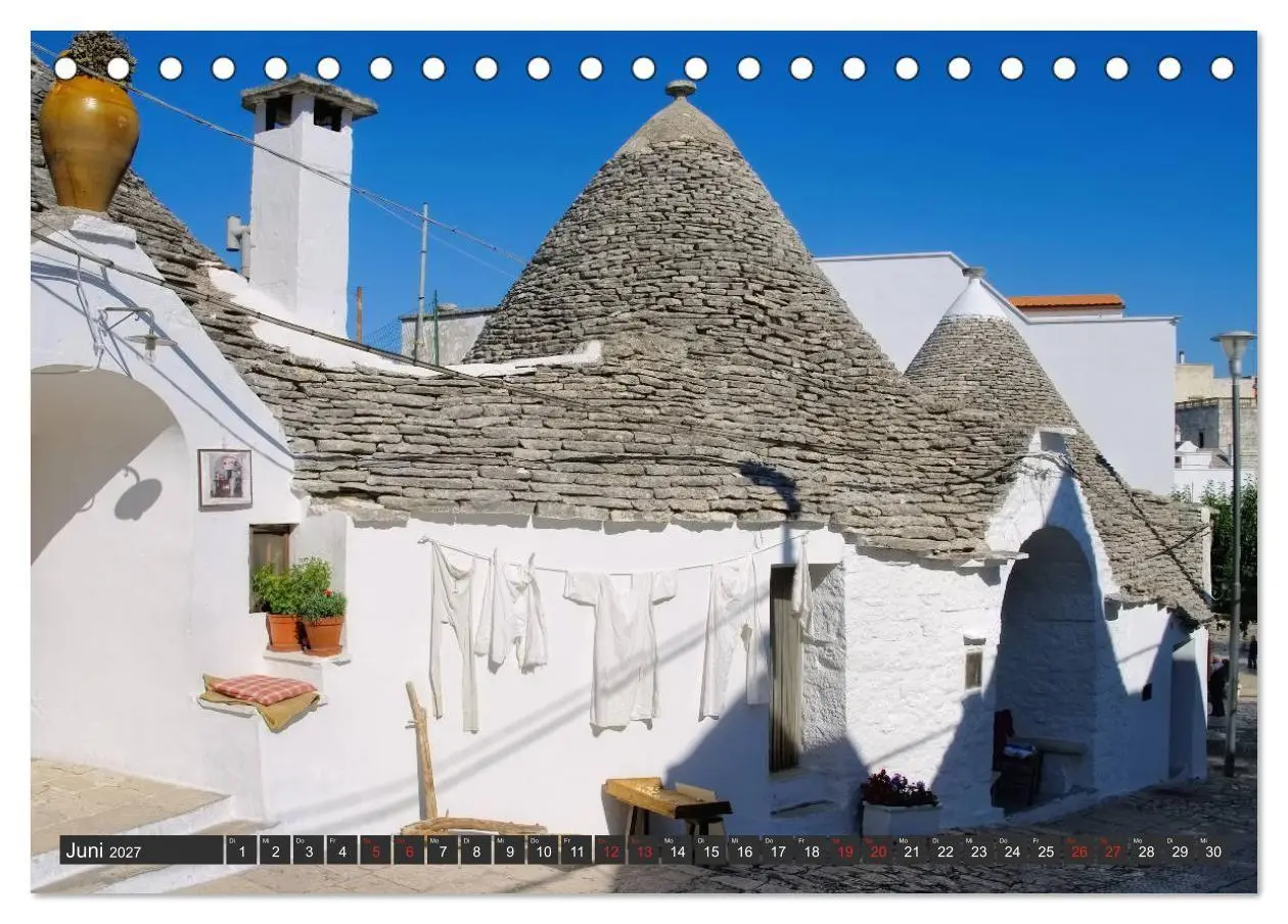Bild: 9783569849754 | Trulli in Apulien - Einzigartige Rundhäuser im Süden Italiens...