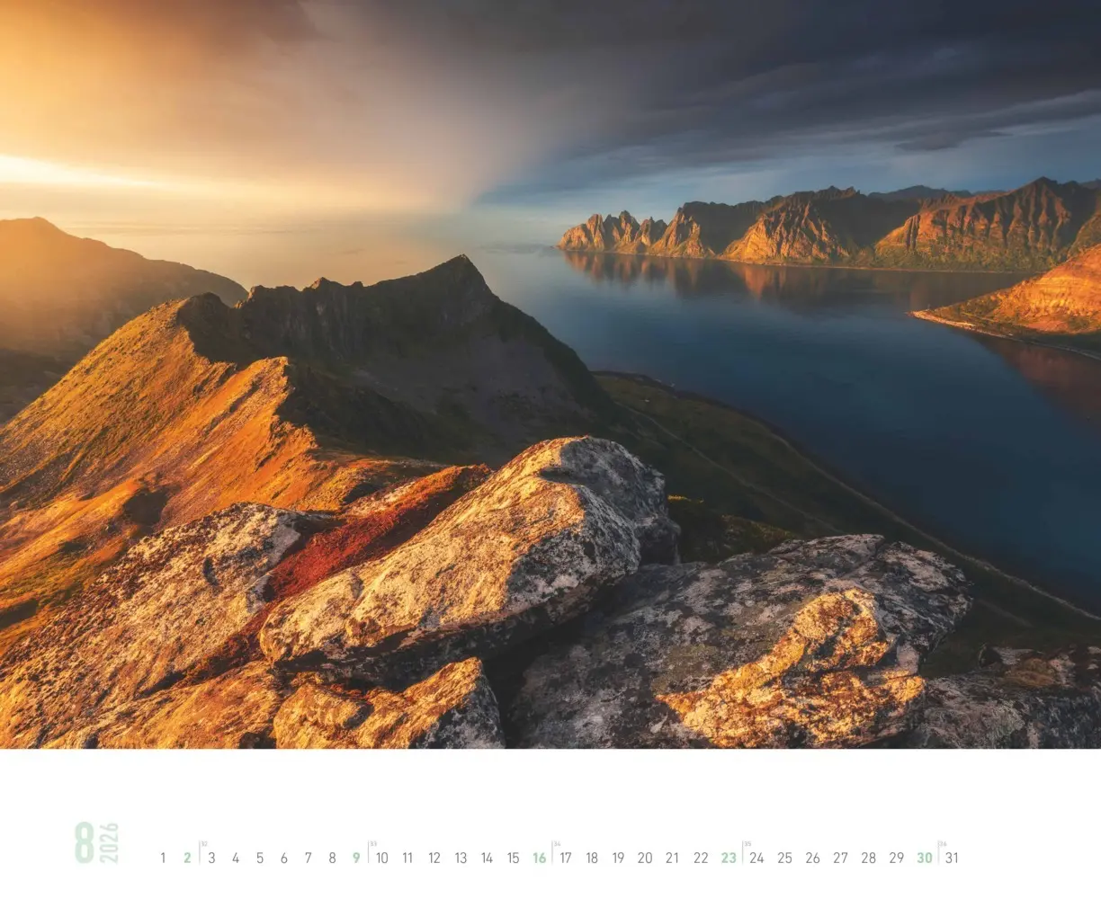 Bild: 4069095000155 | Alpha Edition - Faszinierende Berge 2026 - Wandkalender 52×42,5 cm...