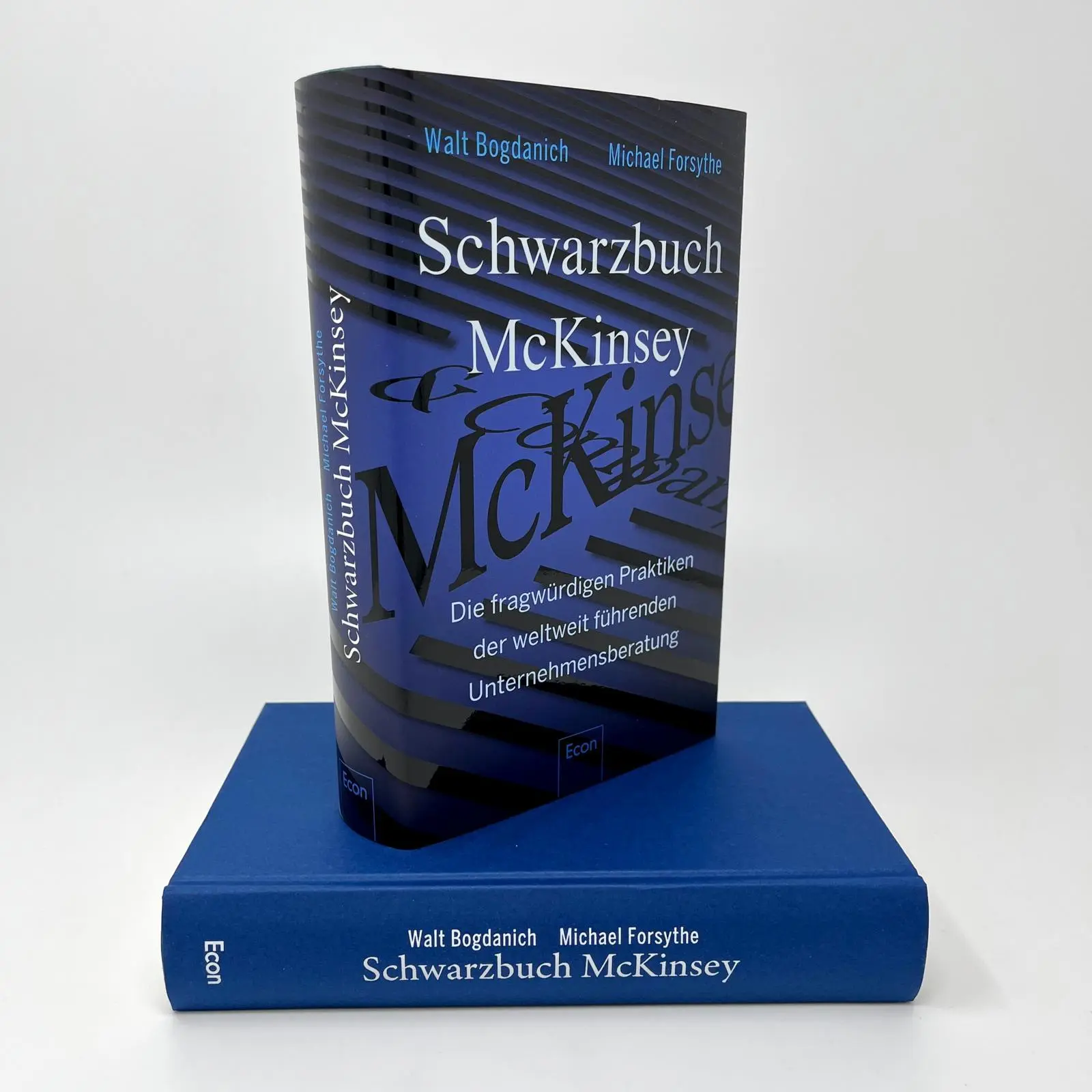 Bild: 9783430210355 | Schwarzbuch McKinsey | Walt Bogdanich (u. a.) | Buch | 495 S. | 2022
