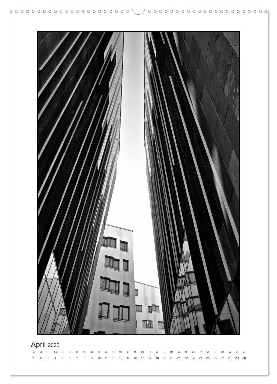 Bild: 9783516480955 | Hamburg Vertical (Wandkalender 2026 DIN A2 hoch), CALVENDO...