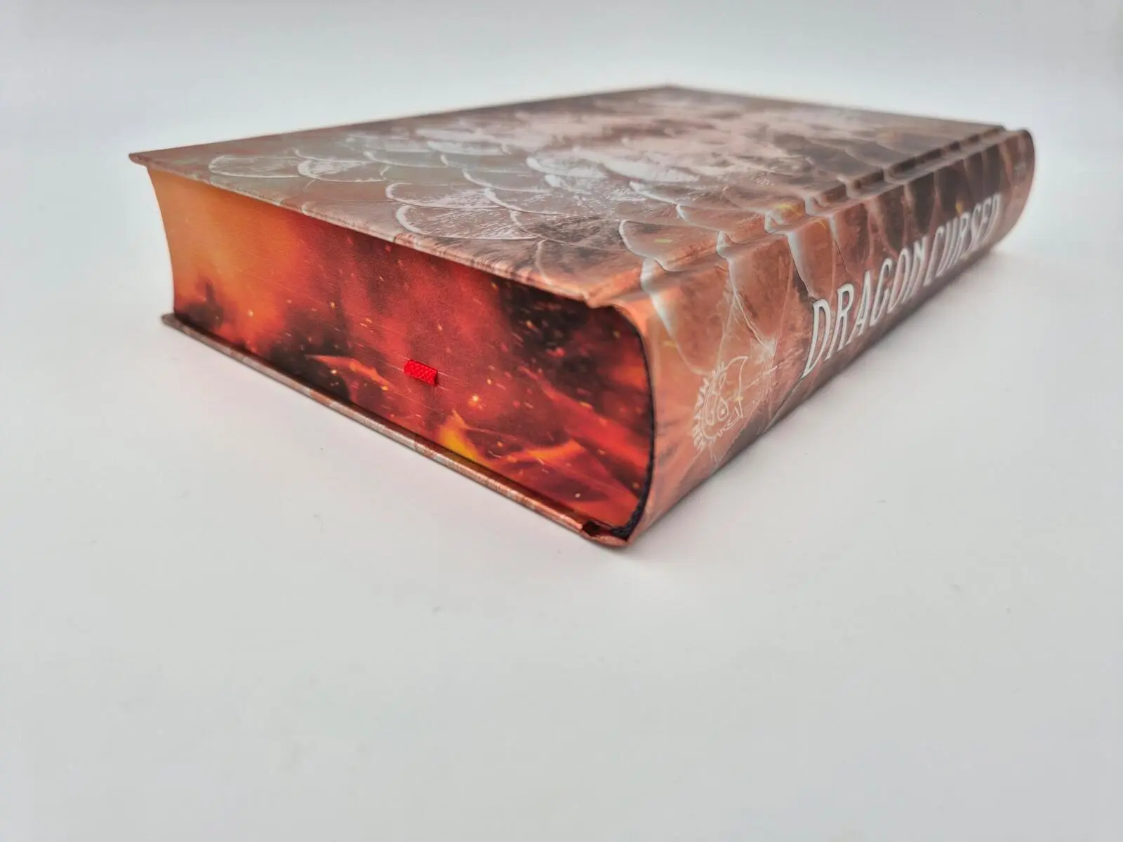 Bild: 9783912332155 | Dragon Cursed - Zeig keine Gnade (Deluxe-Ausgabe) | Elise Kova | Buch
