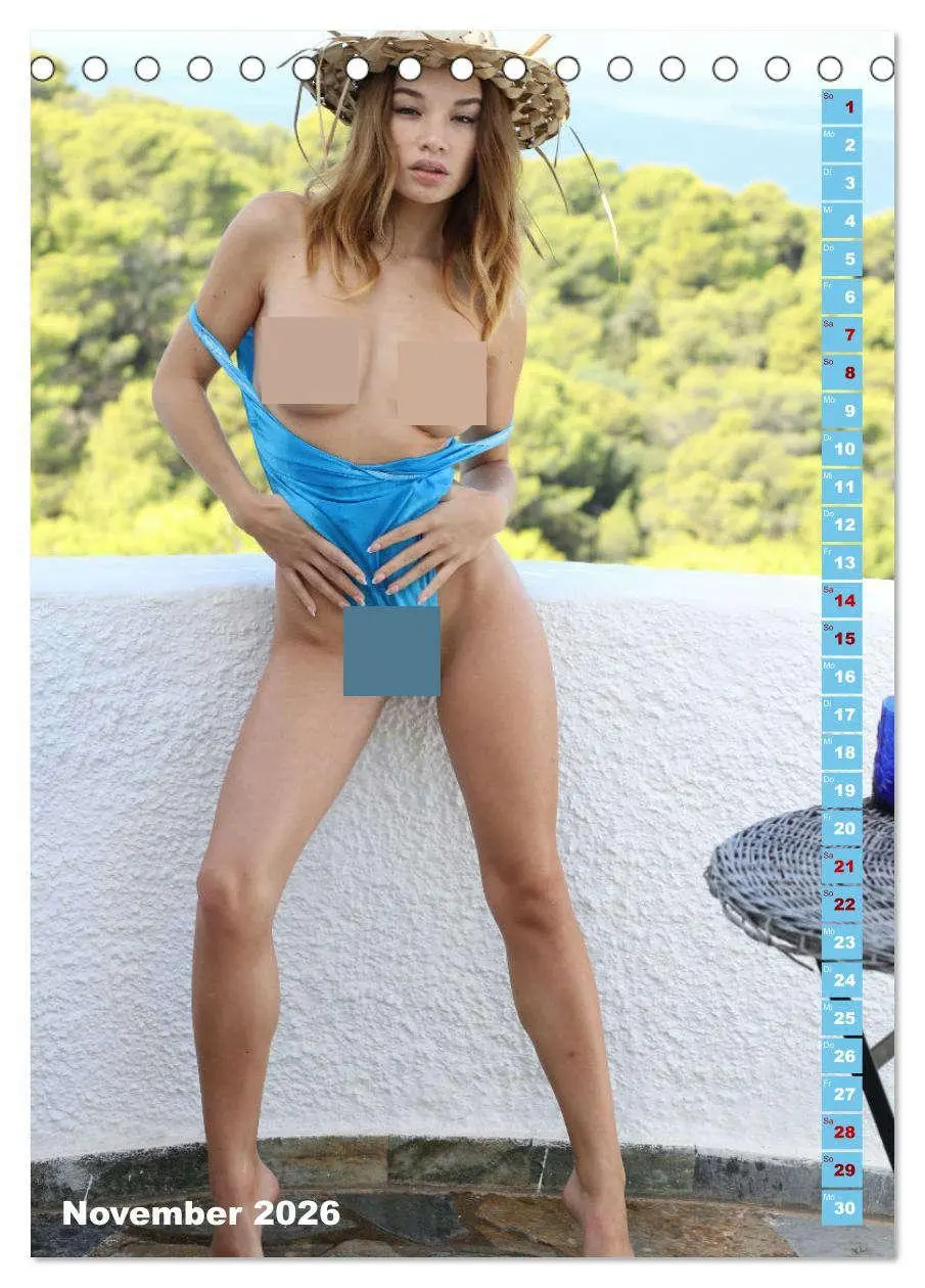 Bild: 9783516362855 | Beach Babes (Tischkalender 2026 DIN A5 hoch), CALVENDO Monatskalender
