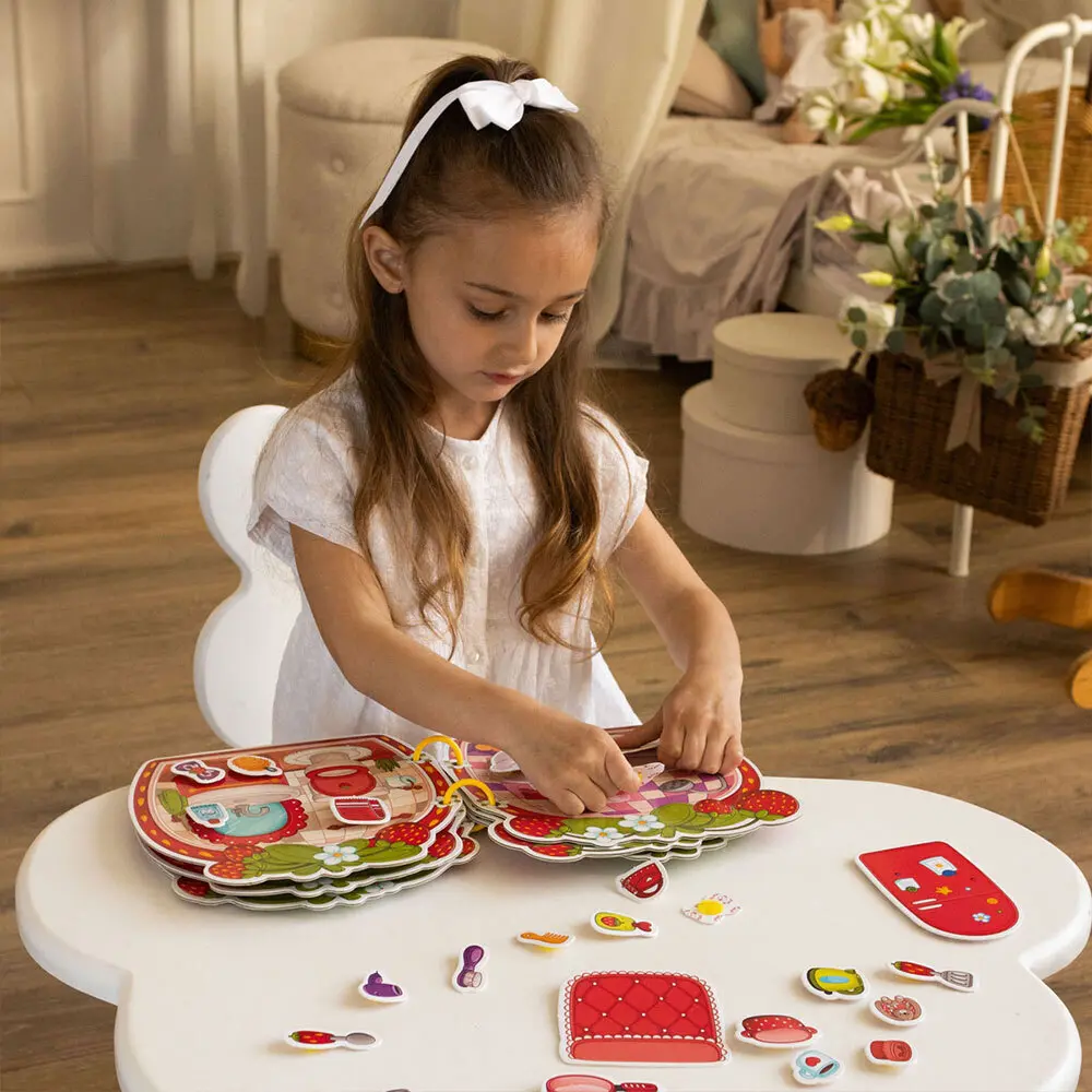 Bild: 5903858962955 | Lernspiel Roter Käfer Busy Book mit Klettverschluss Emilias...